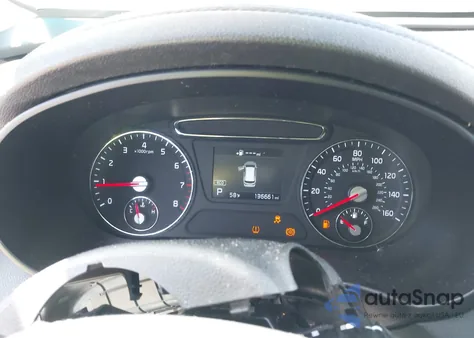 2019 Kia Sorento 2.4L Lx from USA, damaged, VIN 5XYPG4A33KG463046